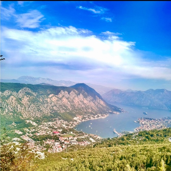 Meet your Posher, Susane - Picture 1 of 17